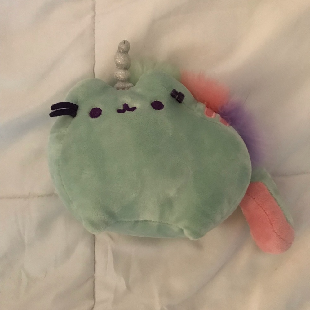 Green pusheenicorn with sound effects
